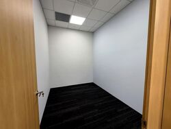 Parakou Building (D1), Office #581716491